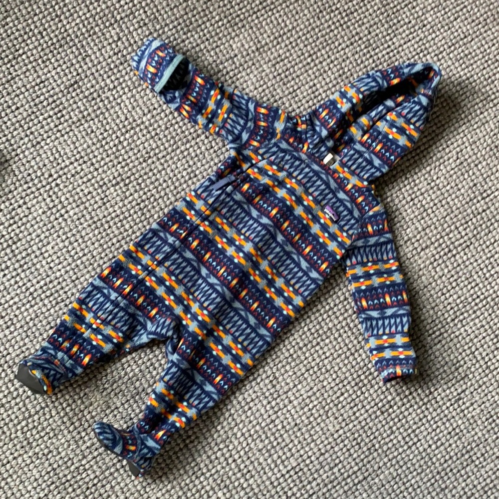 NWOT - Patagonia Fleece Bunting (3-6mo)